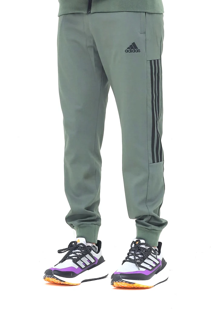 Adidas premium stretch tracksuit - Image 6