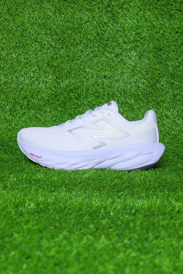 NEW BALANCE 1080*MORE FRESH FOAM - Image 8
