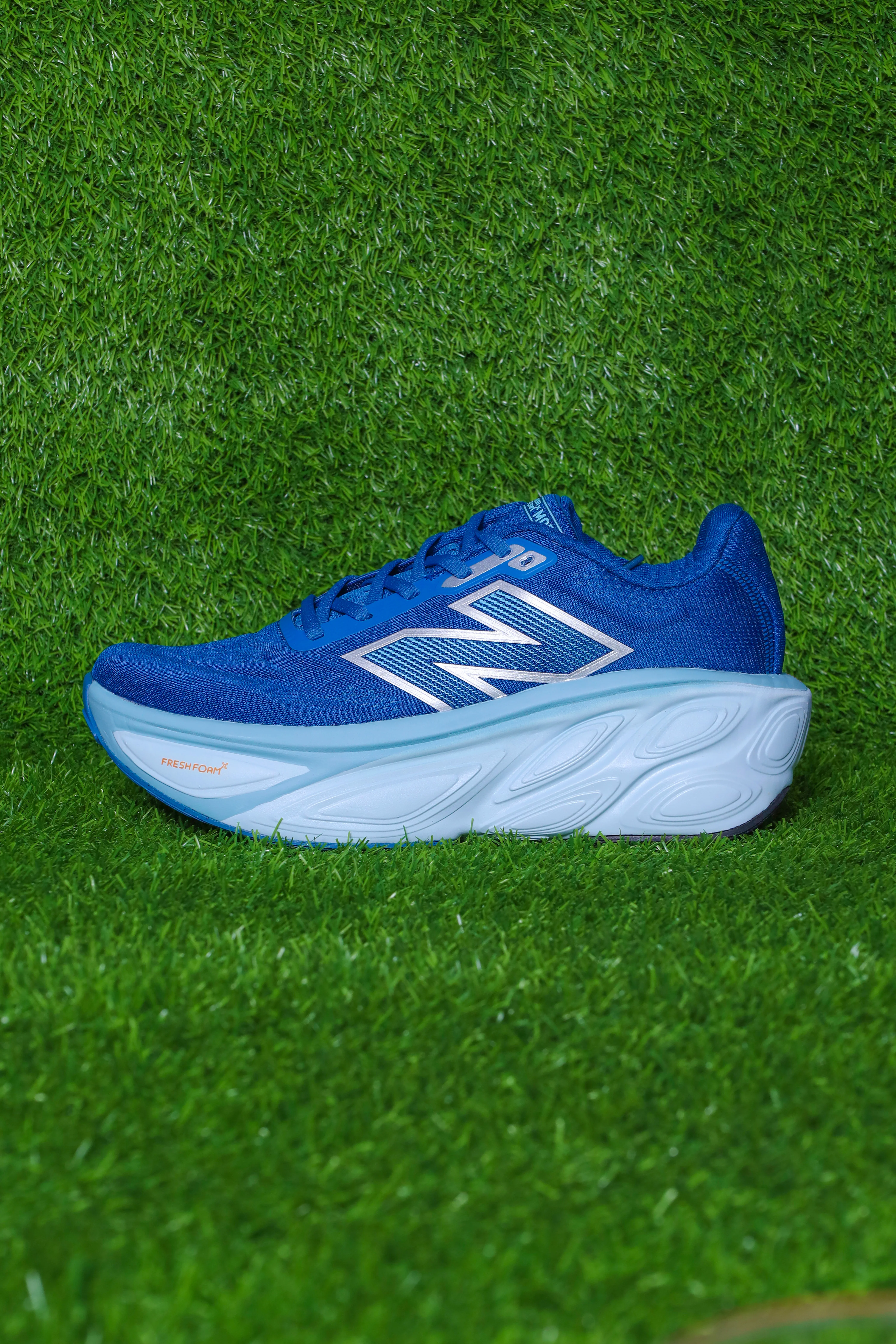 NEW BALANCE FRESHFOAM X - Image 2