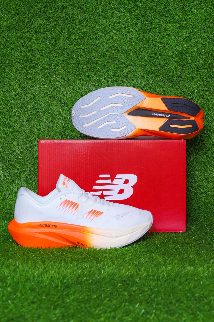 NEWBALANCE SC TRAINER V4 - Image 9