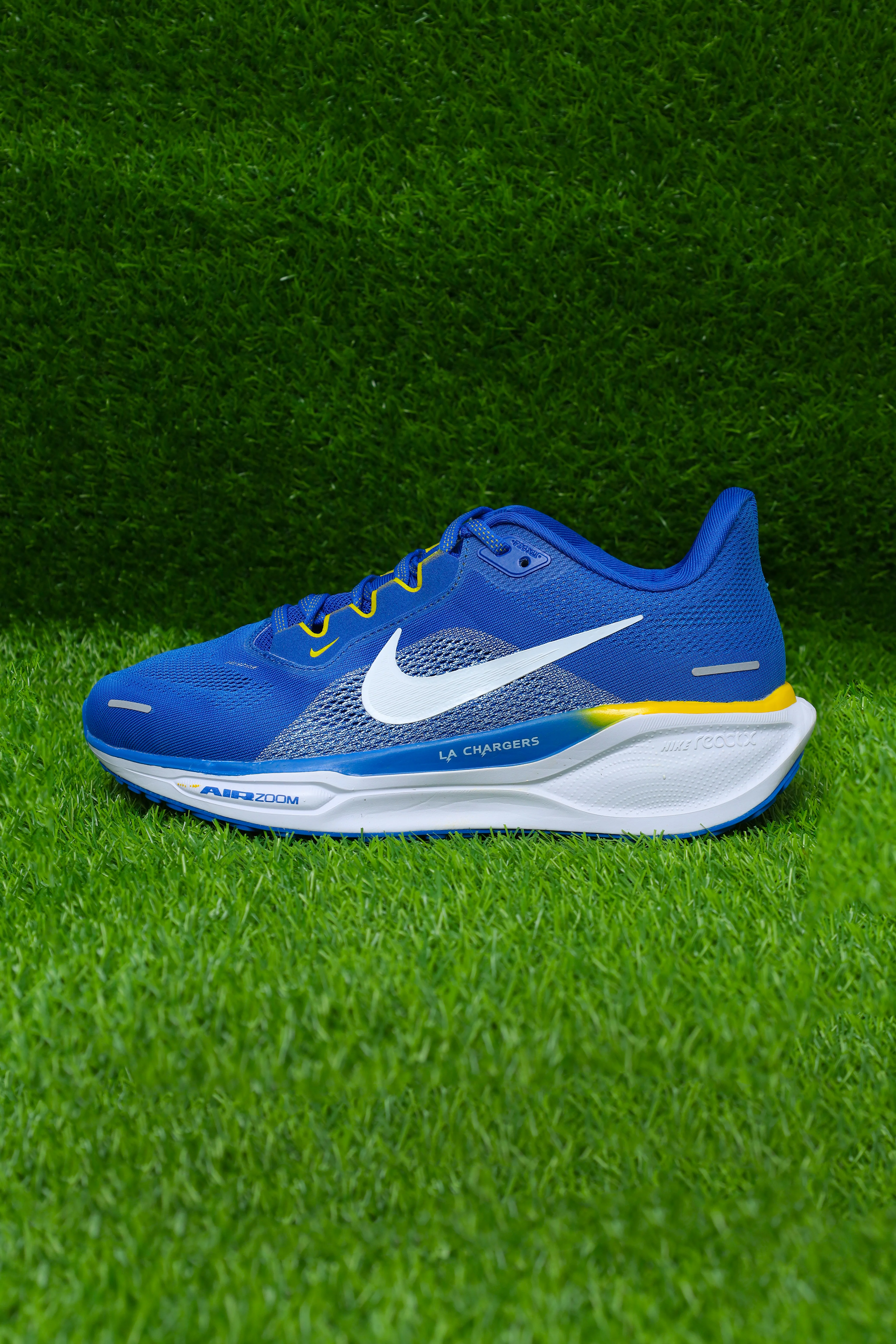 Nike Pegasus 41 - Image 2